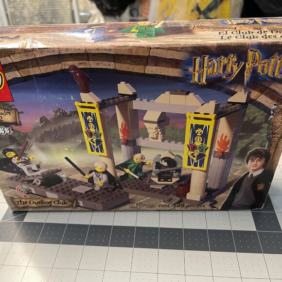 LEGO 4733 HARRY POTTER THE DUELING CLUB - NEW SEALED BOX - Picture 2 of 5
